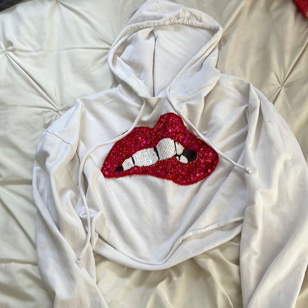 Cropped hoodie
